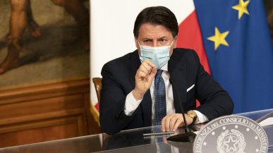 Recovery plan, Conte avvia confronti con le forze di governo. Si parte dal M5S, che attacca Iv: 