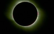 Eclissi totale di Sole visibile solo in Sud America: il giorno si è trasformato in notte