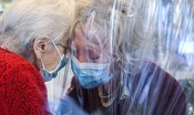 L'Iss mette in guarda sulla tenuta del sistema sanitario e invita a stare a casa