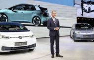 Volkswagen accelera sull' auto a guida autonoma: 