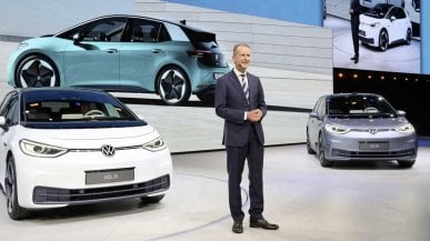 Volkswagen accelera sull' auto a guida autonoma: 