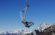 Lo scrittore Paolo Cognetti  e il suo diario di montagna alla ricerca della leggerezza