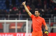 Buffon eterno: ora è il vice Pirlo dentro e fuori dal campo