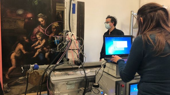 Al Museo di Capodimonte indagini diagnostiche sui quadri di Raffaello
