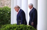 Stati Uniti, primo incontro Trump-Pence dopo i disordini: 