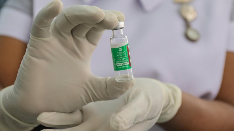 Domande & risposte: come funziona e quanto è efficace il vaccino di AstraZeneca?