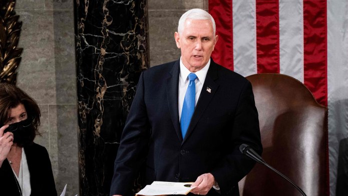 Stati Uniti, Pence dice no al 25esimo emendamento per Trump. La Camera discute l'impeachment