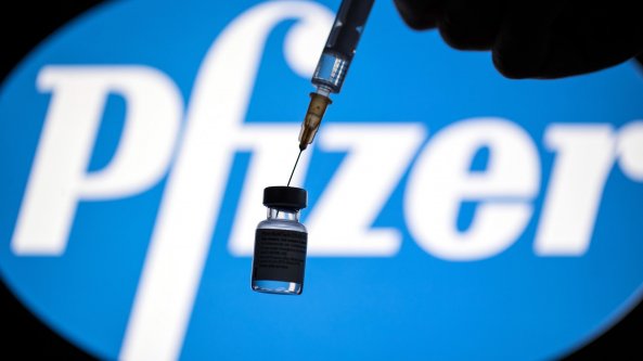 Pfizer firma la resa: “Tra una settimana vi ridaremo tutto”