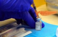 Vaccini, Arcuri striglia le Regioni: “Fatene 65 mila al giorno o sarà flop”