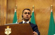 Il Movimento 5 Stelle senza leadership diviso tra Responsabili e rimpasto