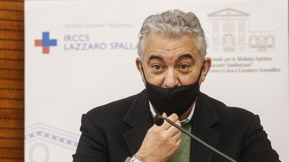Vaccini, ecco la mail di Arcuri a Pfeizer: “Con il taglio delle dosi, vite a rischio”