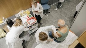 “La mia guerra ai no vax delle Rsa: chi non si convince sarà sospeso