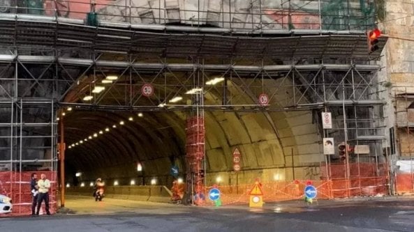 Napoli, la Procura: no al dissequestro dell'area della Galleria Vittoria