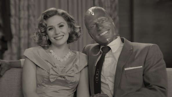 WandaVision, il mondo Marvel entra nella tv anni Cinquanta. Tornano Olsen e Bettany
