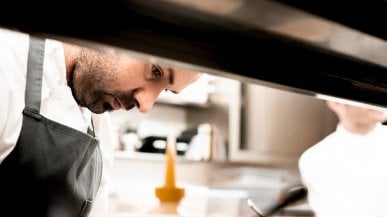 A Terracina l'Essenza di una tavola coraggiosa, fatta di anima e contrasti
