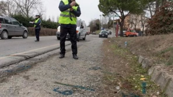 Diciassettenne travolto e ucciso lungo la Massese: automobilista condannato per omicidio stadale