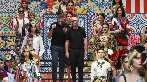 Dolce&Gabbana rinunciano alla sfilata dal vivo per la moda uomo: 