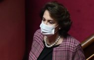 Crisi di governo, il giorno delle strategie. Nasce al Senato il gruppo degli Europeisti pro Conte, sono in 10. Lonardo: 