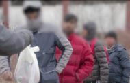Bosnia, il racconto dei migranti che vivono nell'ex-fabbrica dedicata a Tito
