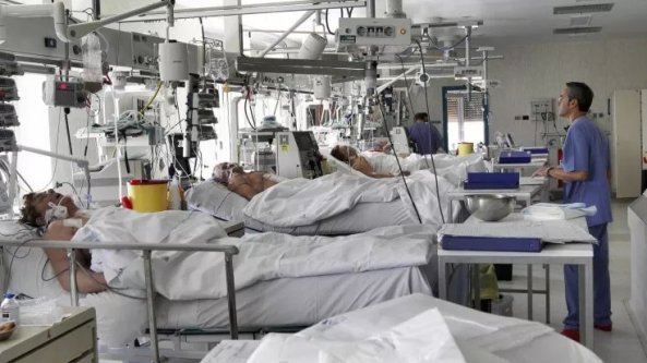 Morta di Covid al San Camillo, le avevano rubato il cellulare: 