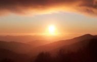 Cacciatori di tramonti: vince uno scatto parmigiano