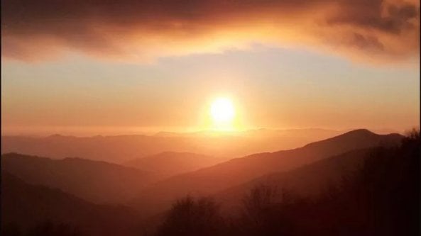 Cacciatori di tramonti: vince uno scatto parmigiano