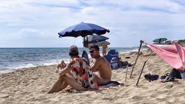 Gallipoli è la città pugliese più amata dalla comunità gay nel 2020: il sondaggio premia la spiaggia svelata da Ozpetek