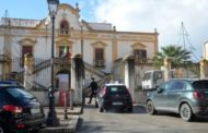 Palermo, cade in una buca. I giudici: 