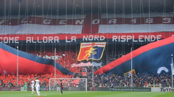 Estorsioni al Genoa: questore commina Daspo per 56 anni