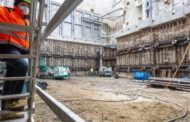 La nuova veste della Scala di Milano: viaggio nel cantiere che cambierà le forme del Piermarini