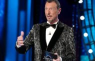 Sanremo Amadeus resta ma c’è l’ipotesi slittamento