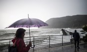 Saccatura atlantica in transito, weekend con piogge sparse  