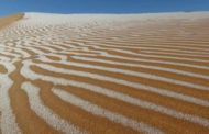 Freddo record in Algeria: la neve imbianca il deserto del Sahara