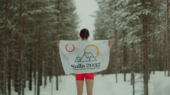 Finlandia, la città più fredda vuole le Olimpiadi estive: lo spot ironico fa riflettere