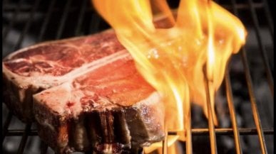 Astenersi vegani: nei vicoli di Roma la carne parla spagnolo