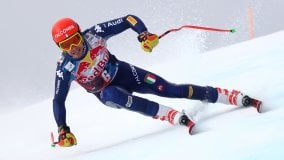 Sci, bis di Feuz a Kitzbuehel. Innerhofer è quarto