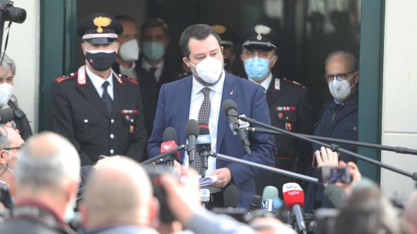 Open Arms, al via l'udienza contro Salvini. 