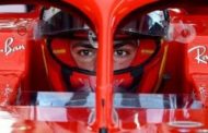 Formula Uno, primi giri per Sainz con la Ferrari