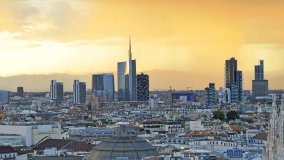 Coronavirus in Lombardia, class action dei commercianti per 