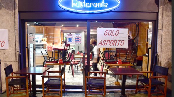 Cremona, ordina cibo d'asporto per 2.500 euro ma non paga mai: denunciata