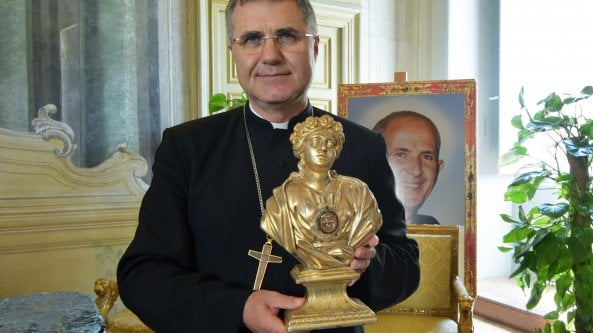 Palermo, appello di Lorefice ai preti: 
