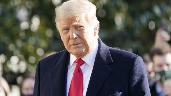 Trump a rischio impeachment: come funziona e i precedenti nella storia
