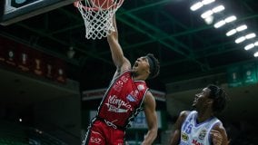 Basket, serie A: Milano soffre ma passa anche a Treviso