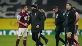 Inghilterra: Mourinho rifila tre schiaffi a Bielsa, il Tottenham apre il 2021 vincendo
