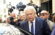 Denis Verdini agli arresti domiciliari. Ma la misura è provvisoria