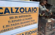 Il 'tacco sospeso' per chi non può pagare: il calzolaio di Cinisello Balsamo 