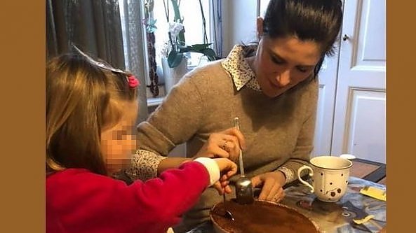 Appendino condannata si consola con un tiramisù sui social: 