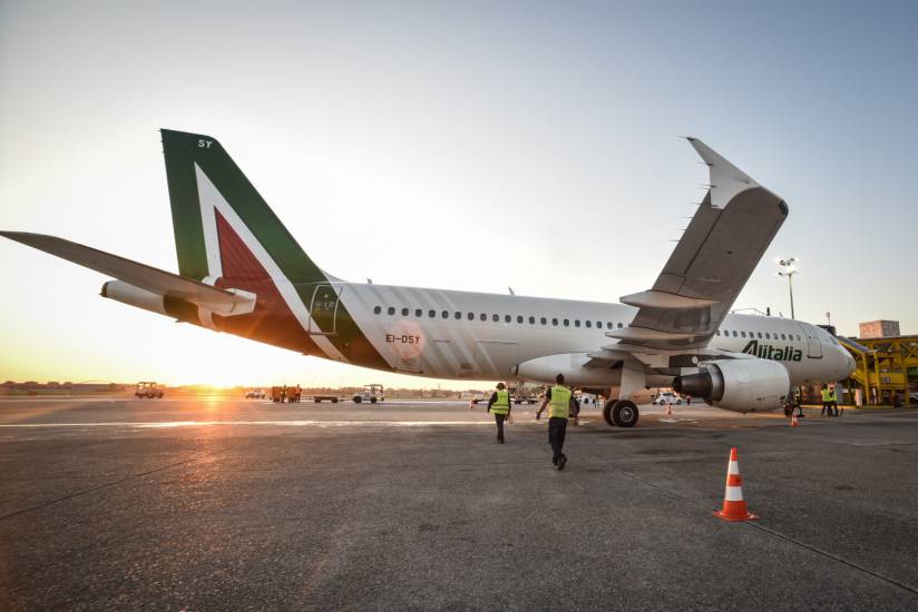 Alitalia è a secco: 