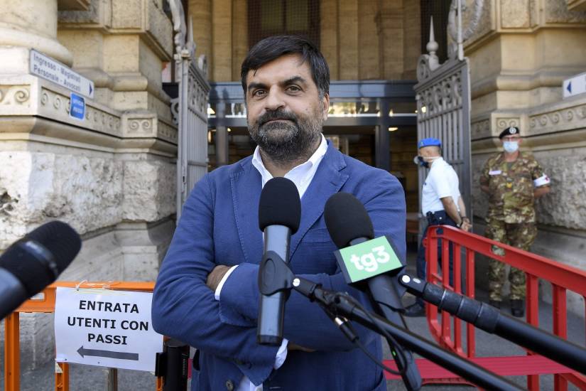 Quel maresciallo distratto che spiava il deputato