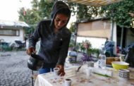 Così la Raggi spende 1,7 milioni per trovar appartamenti a rom